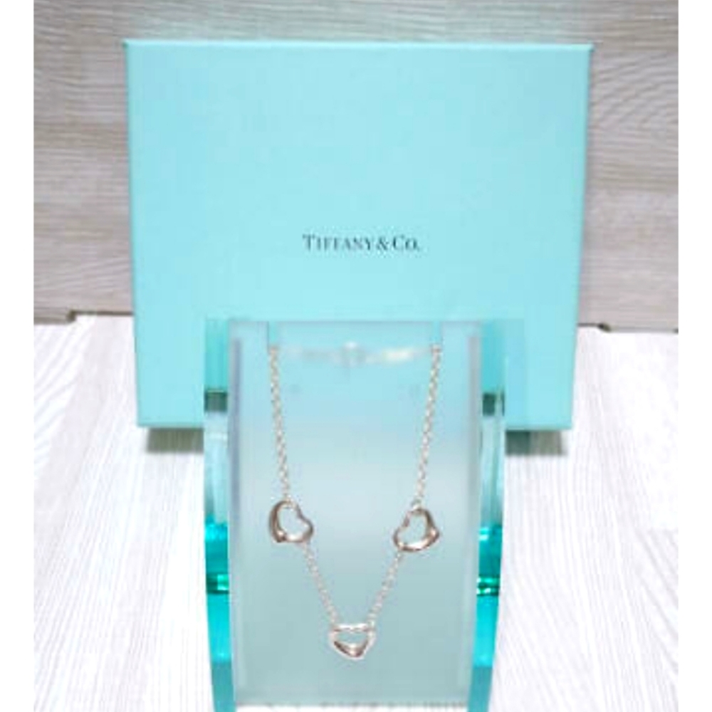 GORGEOUS Designer Elsa Peretti Sterling Silver 925 TIFFANY & CO TRIPLE HEART 💗